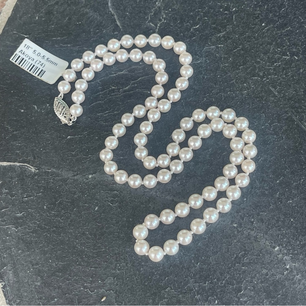 Elegant Akoya Cultured Pinkish White Pearl Necklace 18”